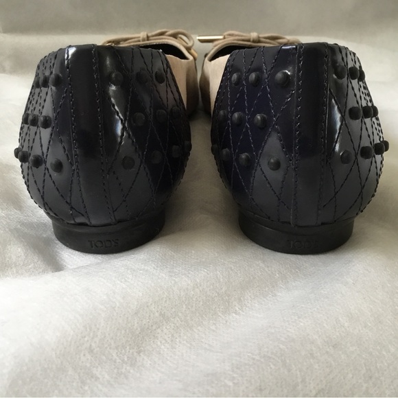 Tod’s Dew Two-Tone Ballet Flat, Size 8 - Picture 5 of 10
